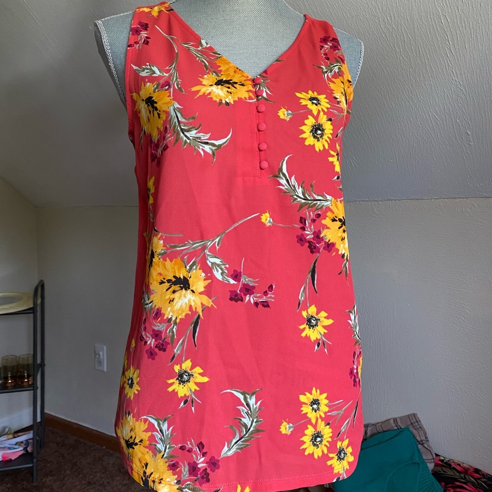 Light pink yellow floral tank